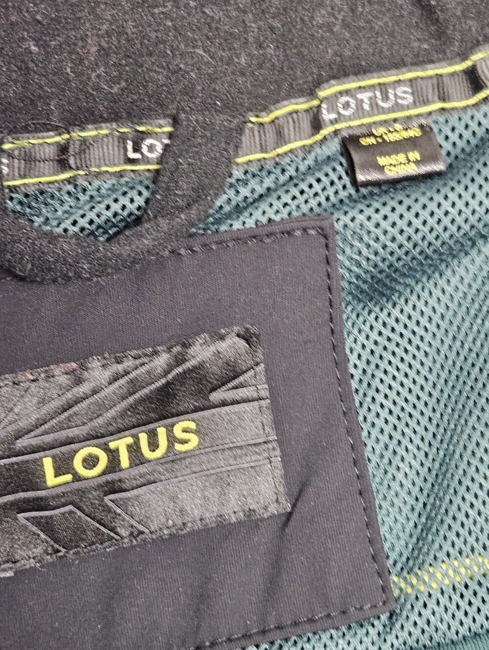 Lotus Softshell Jacket Womens Size 8 UK Racing Hooded Streetwear Racewear Moto - Picture 13 of 15